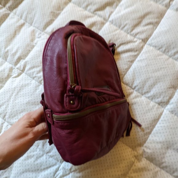 Wallflower Backpack - Picture 14 of 14